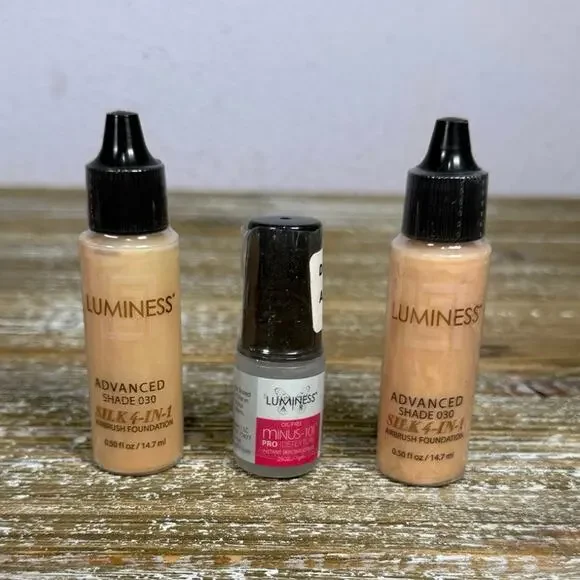 Luminess Silk 4-In-1 Airbrush Foundation Shade 030 Medium Glow Makeup Lot of 3 - Picture 1 of 2